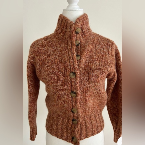 Weekend MaxMara Made In Italy Wool vintage inspired cardigan
 Medium - Picture 8 of 10